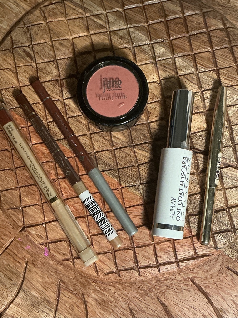NEW Almay Mascara Jane Powder Blush - Soft Pink eye lip liners assorted package